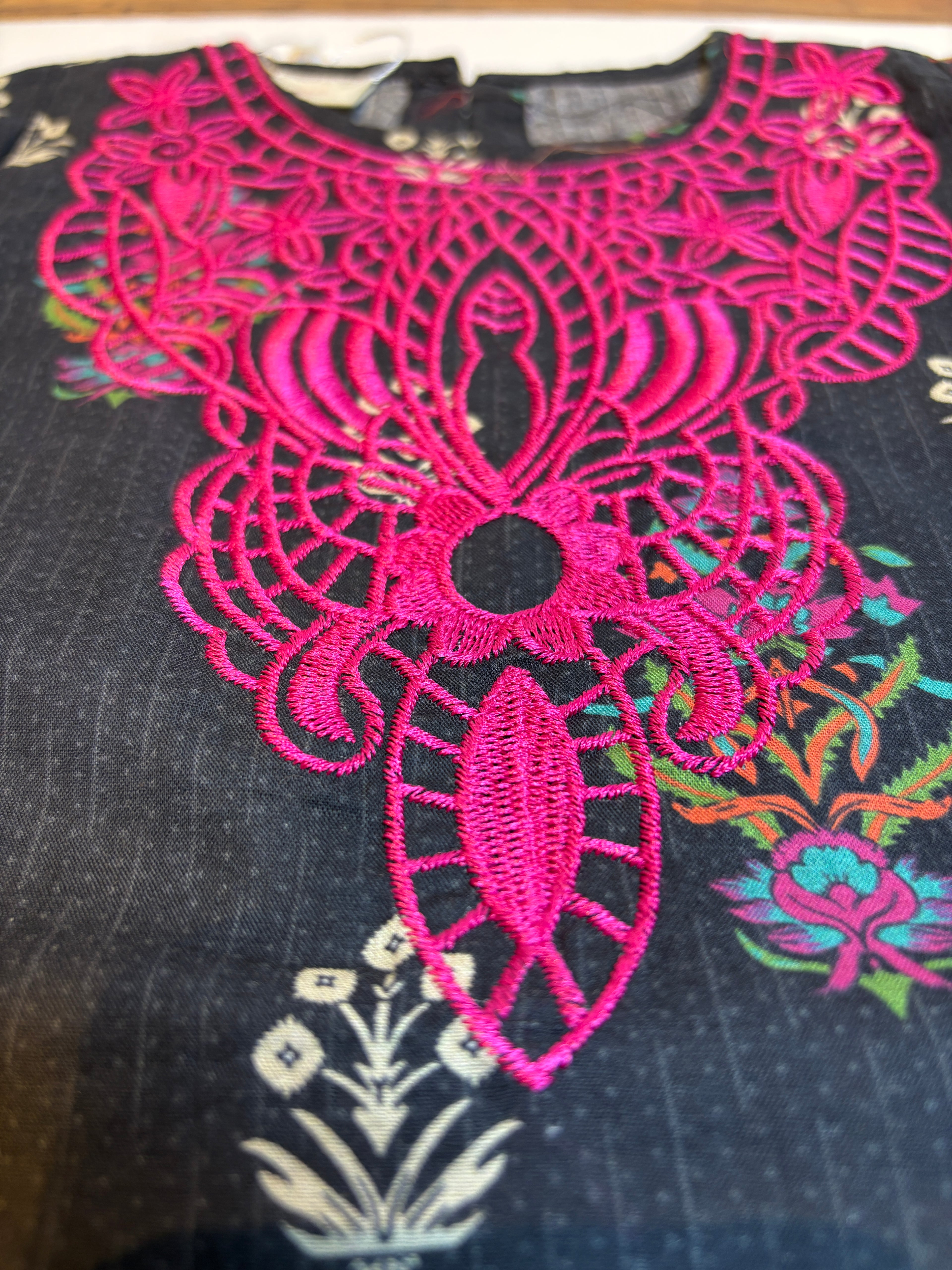 Black n Pink Printed & Embroidery Kurti Pajama (2-Piece)